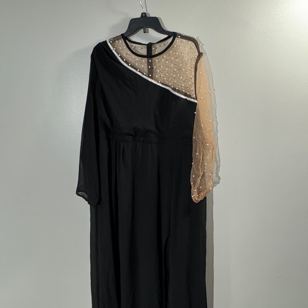 Elegant Black and Cream Dress with Sheer Sleeve